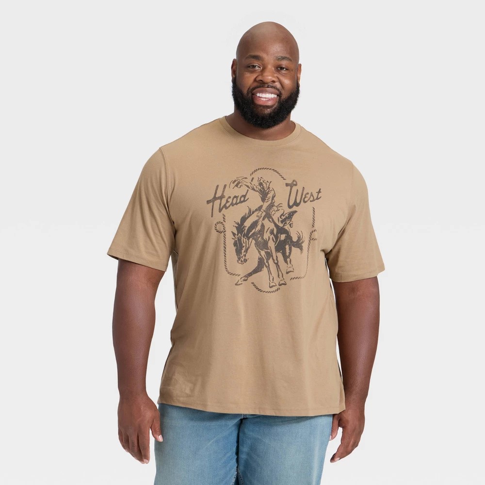 Playera Gráfica Head West Cowboy Goodfellow - Tallas Grandes
